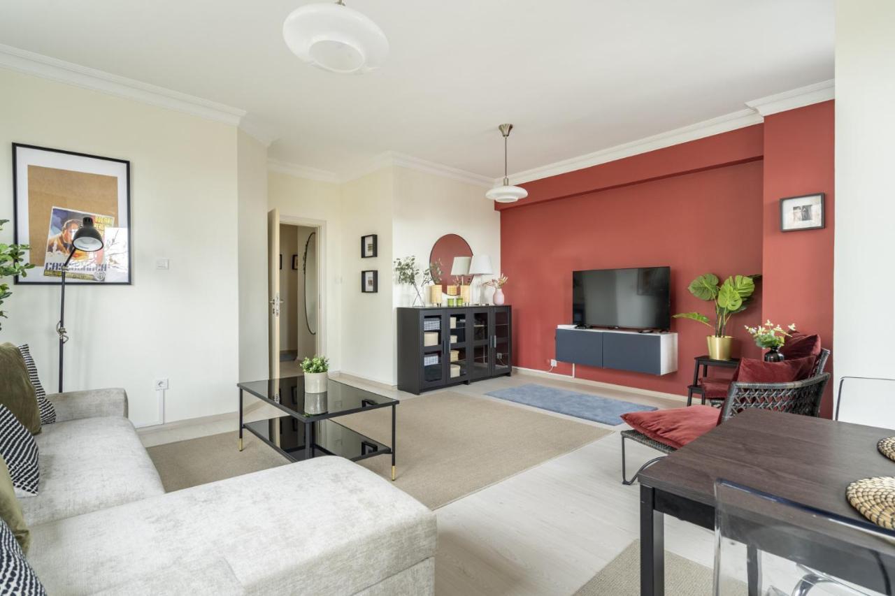 Apartament Modern Flat With Balcony On Bagdat Street Stambuł Zewnętrze zdjęcie