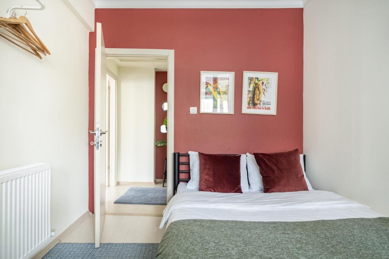 Apartament Modern Flat With Balcony On Bagdat Street Stambuł Zewnętrze zdjęcie