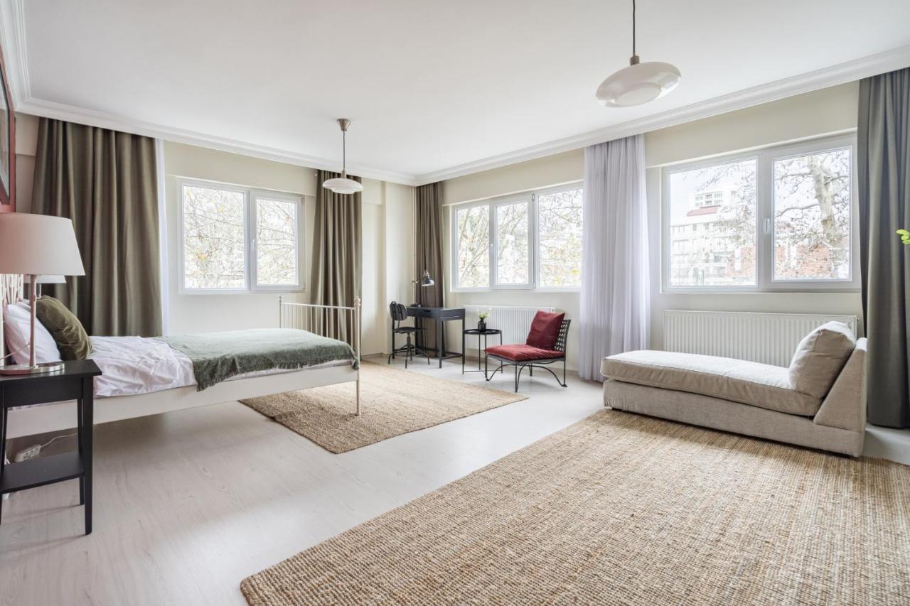 Apartament Modern Flat With Balcony On Bagdat Street Stambuł Zewnętrze zdjęcie